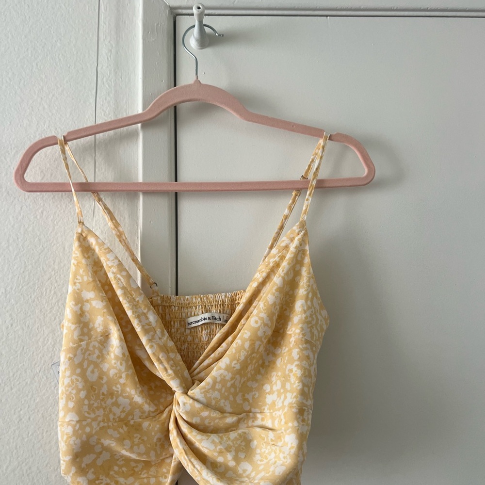 Abercrombie & Fitch Yellow Patterned Camisole